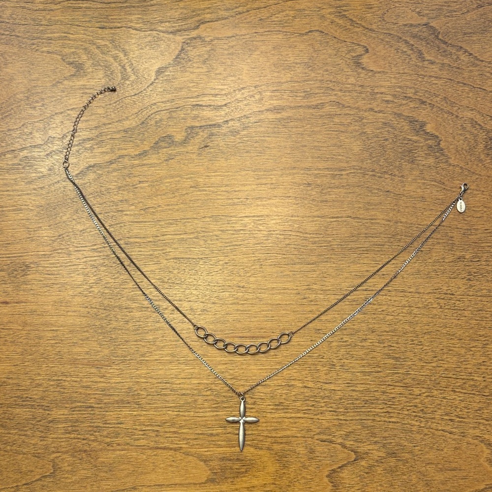 Elegant Gold/Bronze Cross Necklace